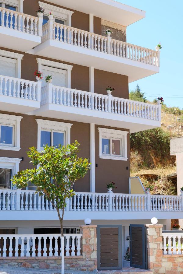 Elite Hotel Sarandë Buitenkant foto