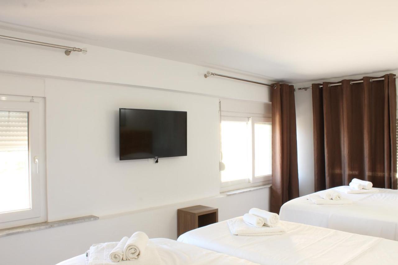 Elite Hotel Sarandë Buitenkant foto